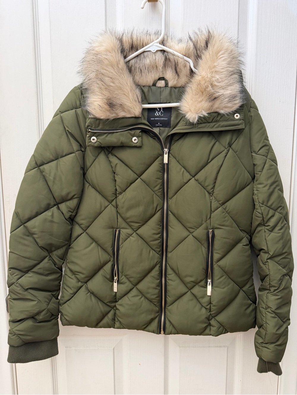 New York & Company Olive Green Quilted Bomber Jacket with Faux-Fur Collar